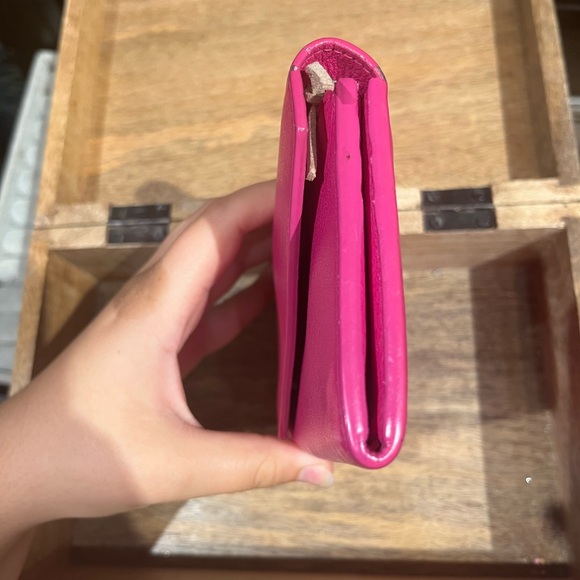 Authentic Balenciaga leather wallet - Picture 9 of 9